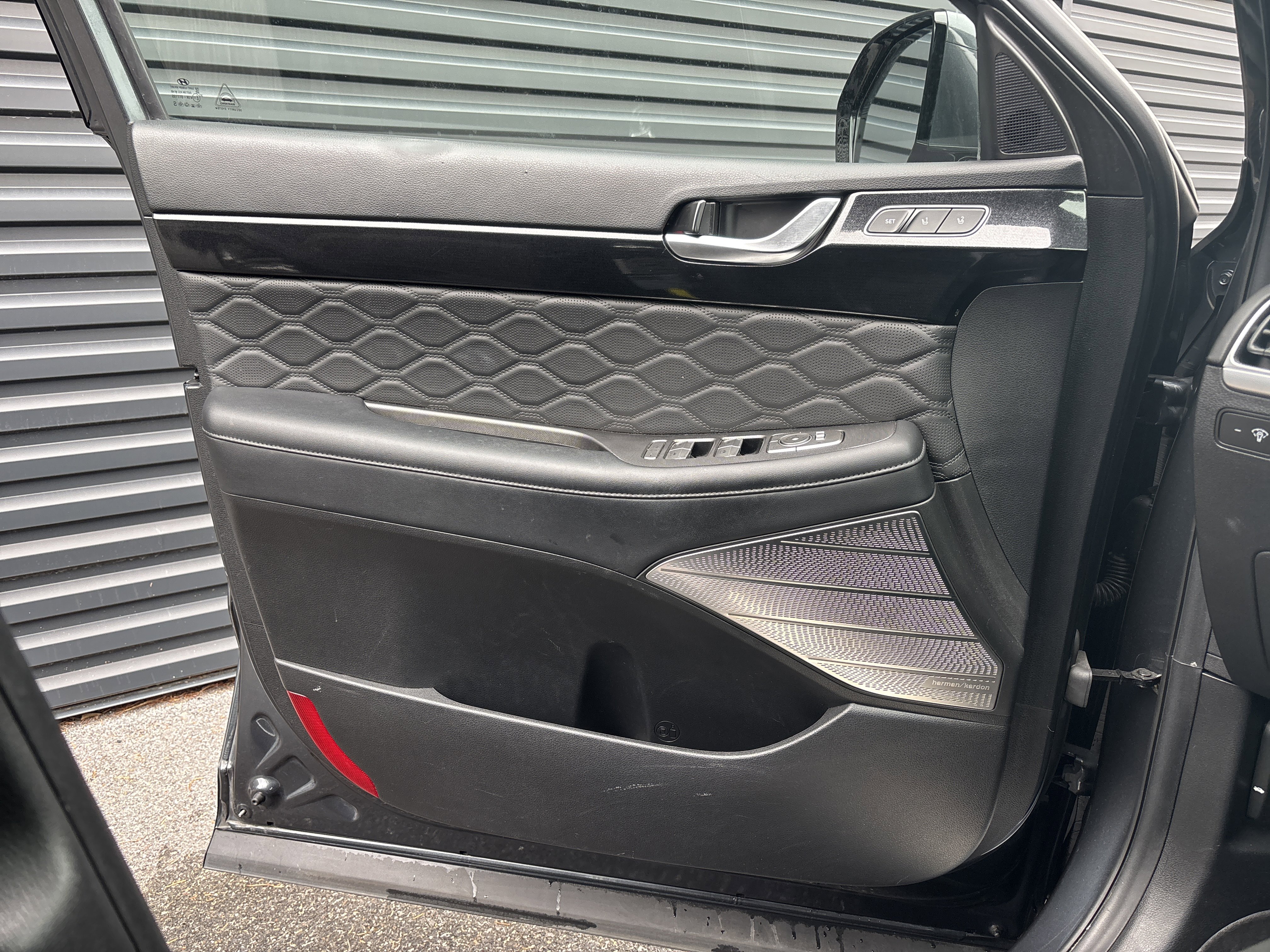 Used 2020 Hyundai Palisade Limited image 11