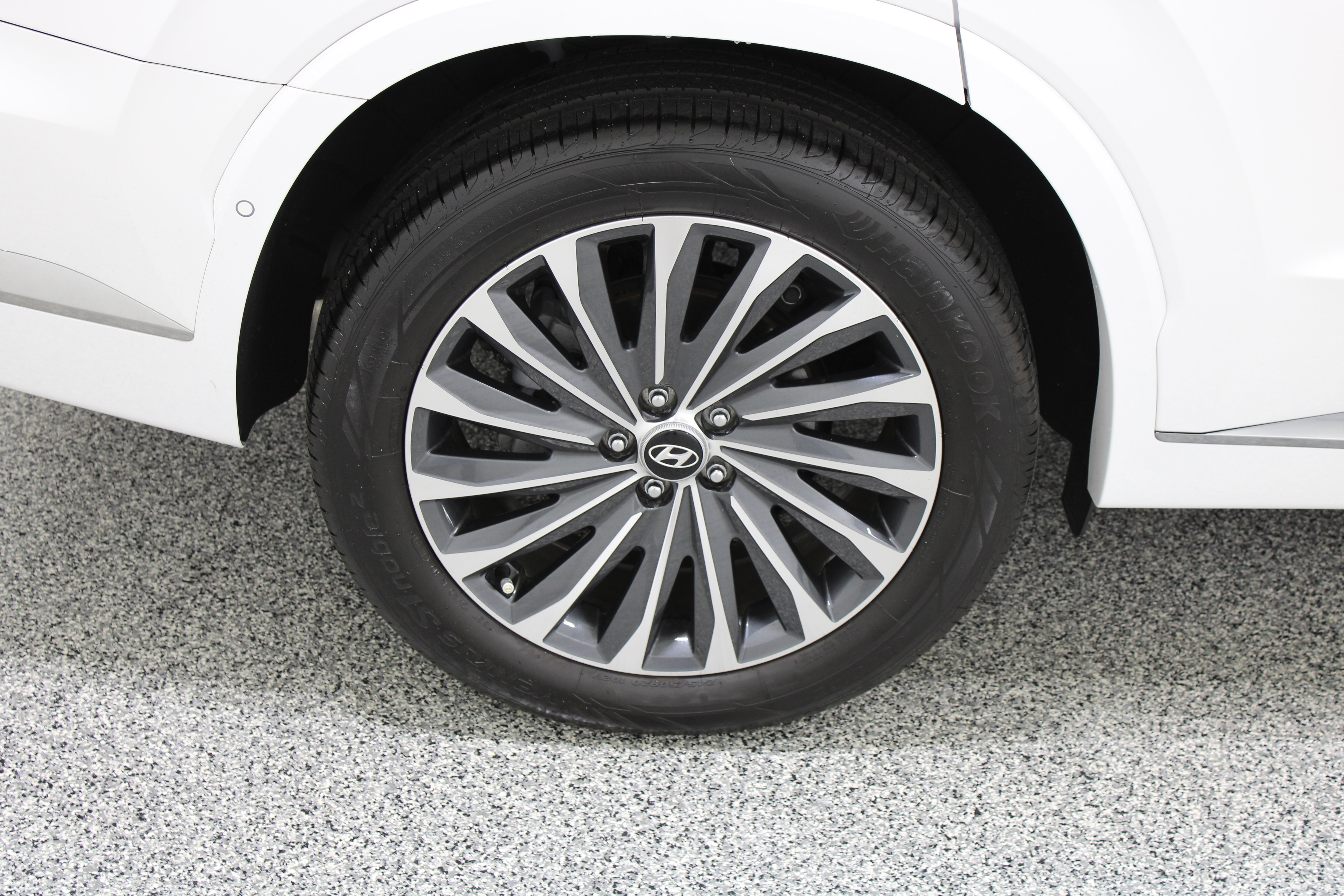 Used 2025 Hyundai Palisade Calligraphy AWD/4WD image 6