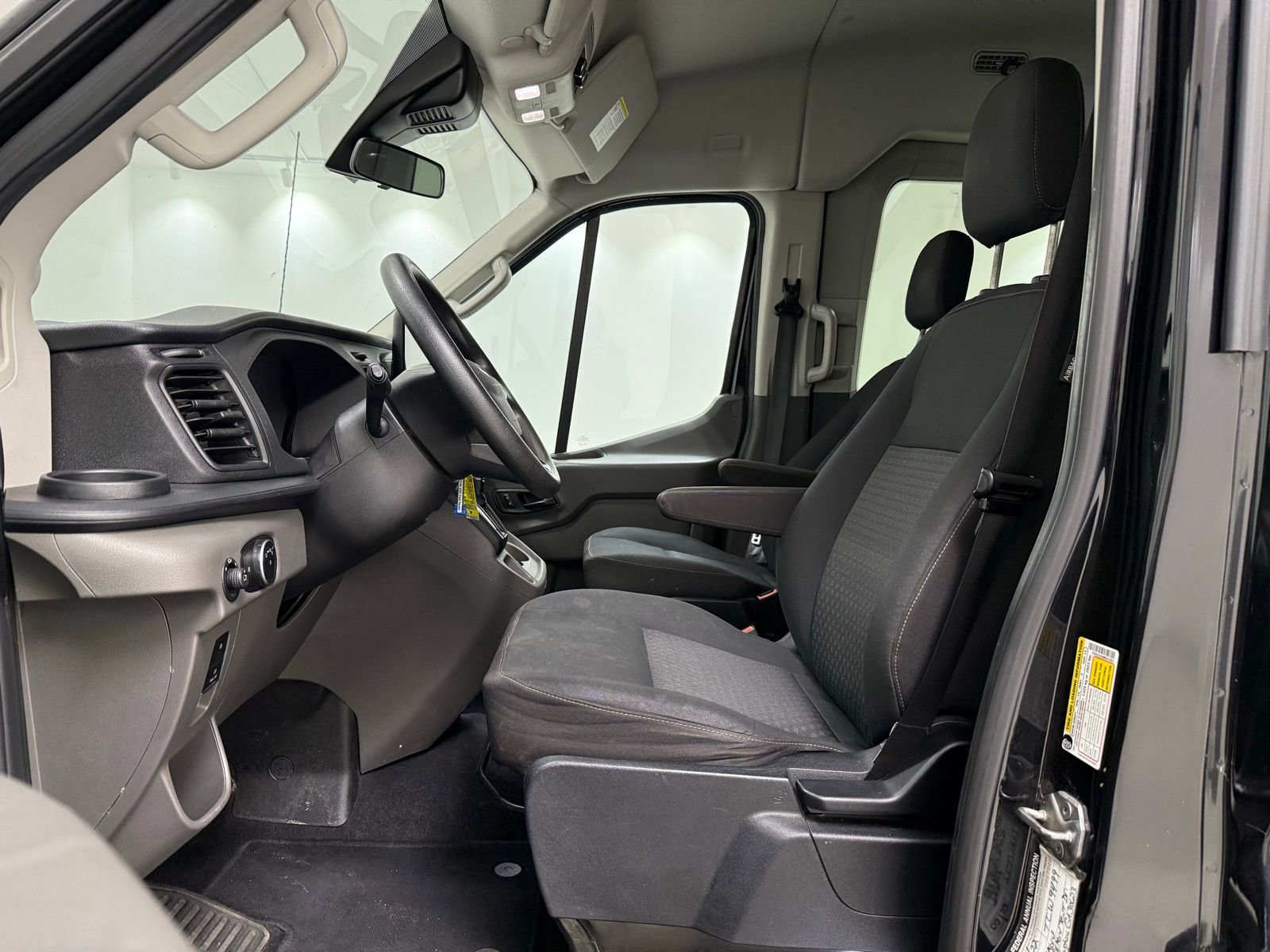 Used 2021 Ford Transit 350 XLT image 13