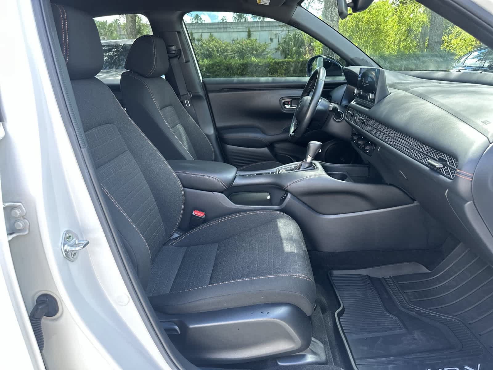 Certified 2024 Honda HR-V Sport image 17