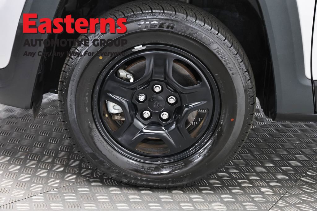 Used 2021 Jeep Renegade Sport image 32