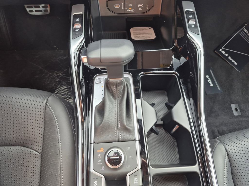 New 2026 Kia Sorento SX AWD/4WD image 9
