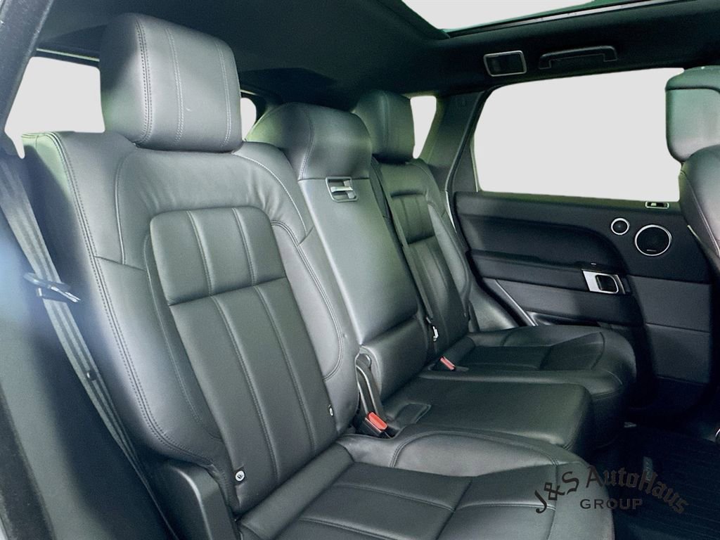 Used 2019 Land Rover Range Rover Sport SE AWD/4WD image 34