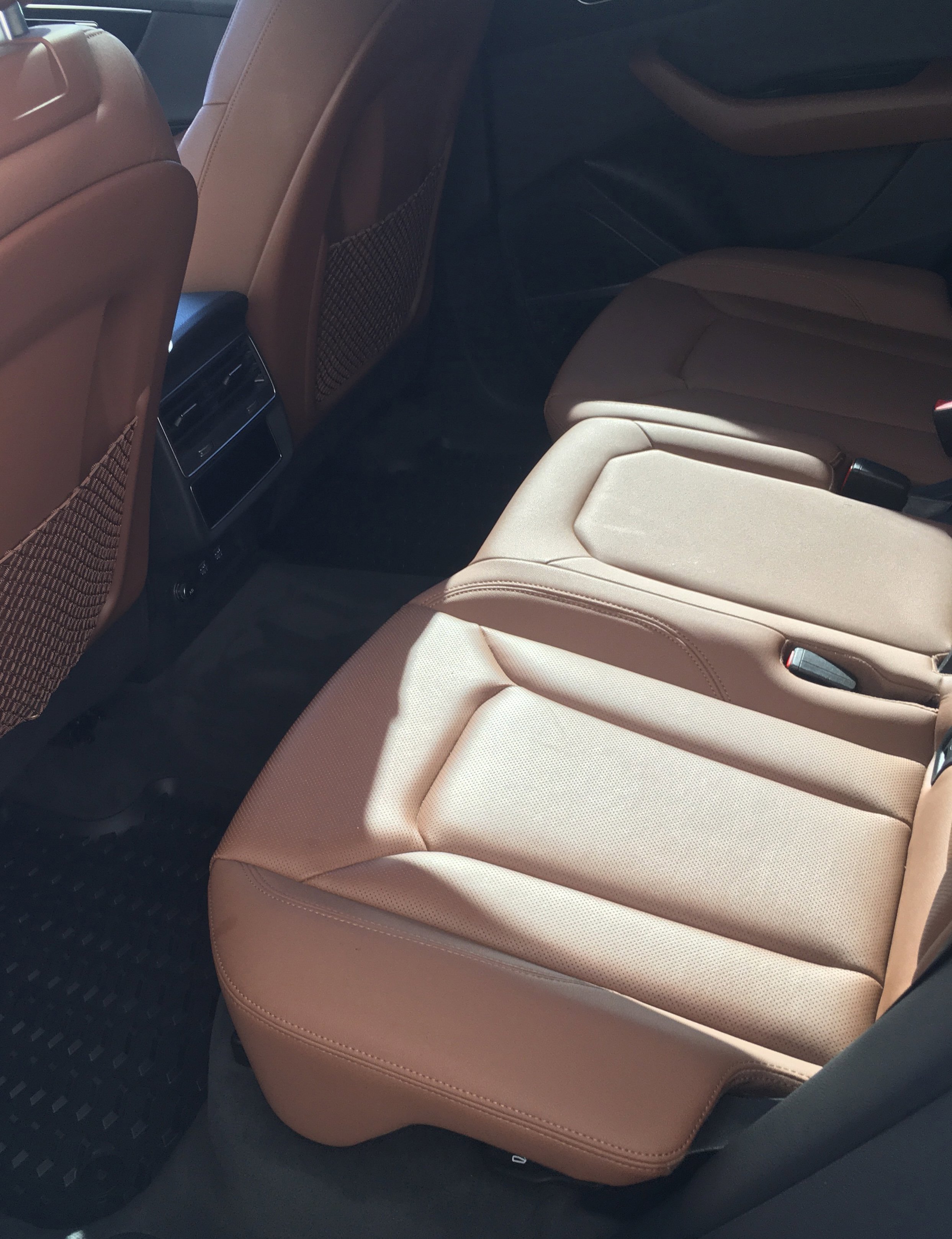 Used 2019 Audi Q8 Premium Plus image 8