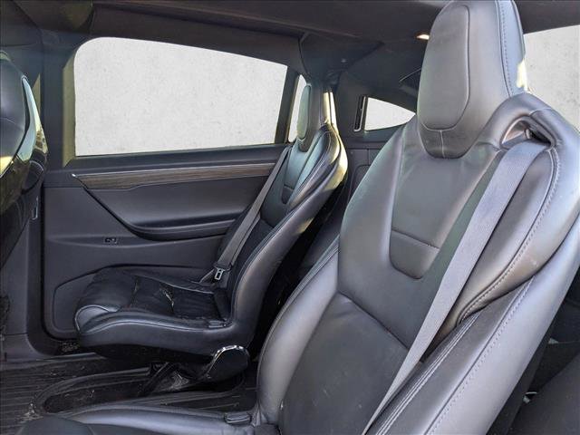 Used 2016 Tesla Model X 75D image 15