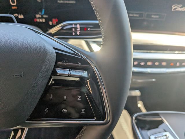 New 2026 Cadillac Lyriq Premium Sport w/ LPO, Floor Liner Package image 18