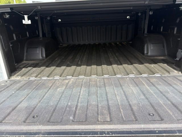 Used 2024 Chevrolet Silverado 1500 Custom AWD/4WD image 25
