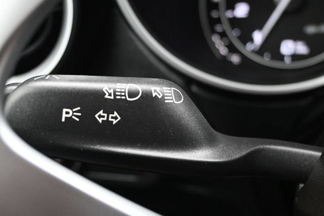 Used 2023 Alfa Romeo Stelvio Veloce AWD/4WD image 20