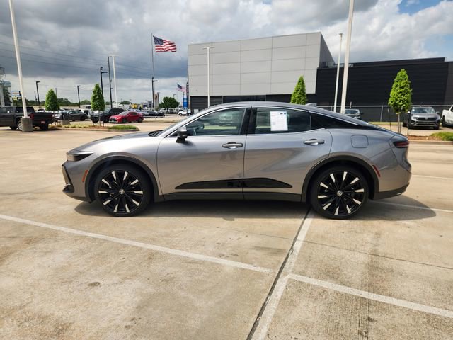 Used 2024 Toyota Crown Platinum image 4