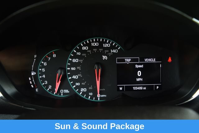 Used 2019 Chevrolet Trax LT w/ Sun & Sound Package AWD/4WD image 3