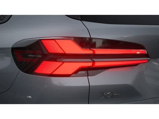 New 2026 BMW X5 sDrive40i w/ M Sport Package RWD image 8