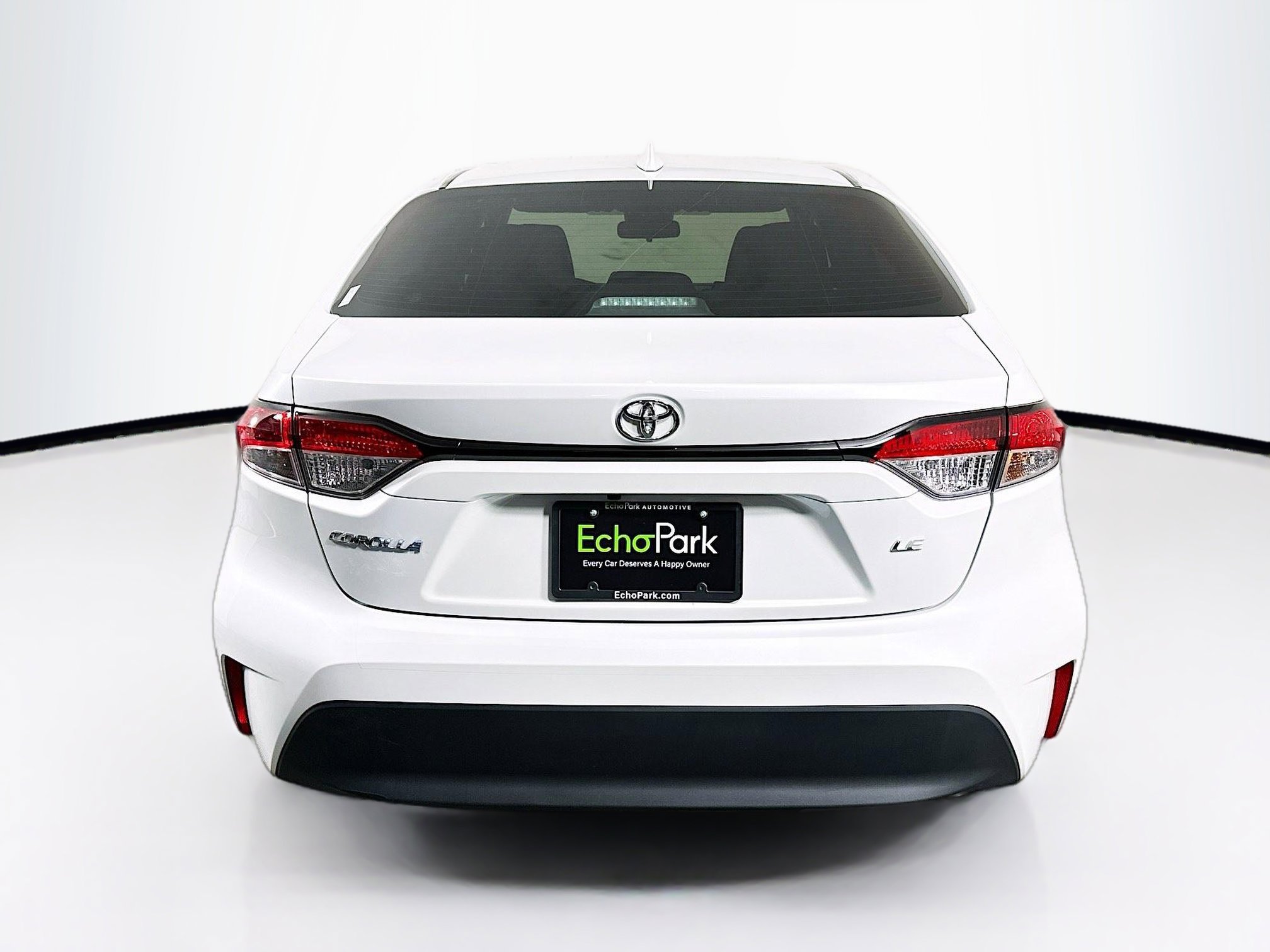Used 2025 Toyota Corolla LE image 7