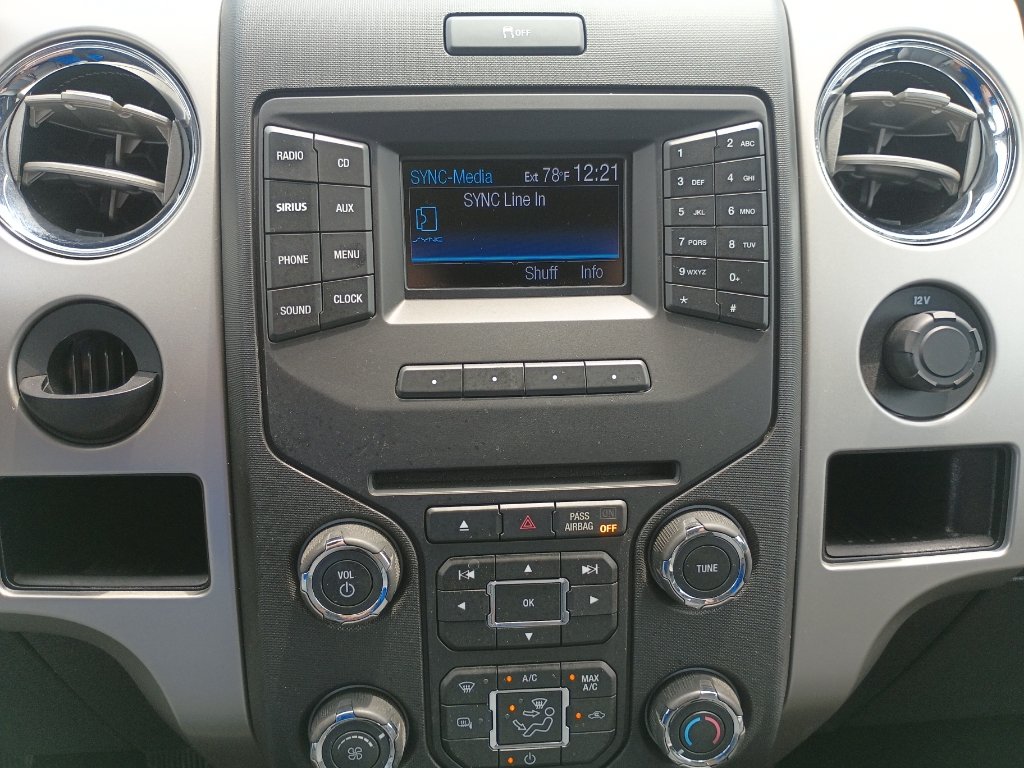 Used 2013 Ford F150 XLT w/ Mid Equipment Group RWD image 22