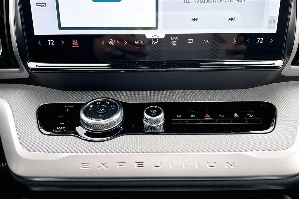 New 2026 Ford Expedition Max Active image 22