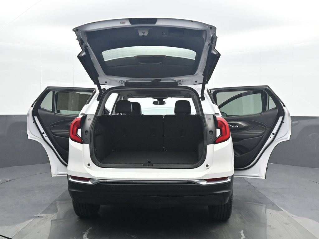 Used 2021 GMC Terrain SLT w/ Infotainment Package II AWD/4WD image 35