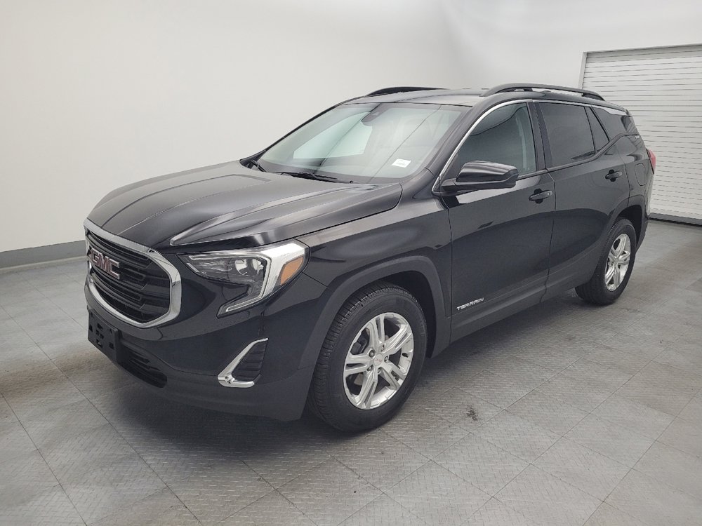 Used 2020 GMC Terrain SLE w/ Driver Convenience Package image 2
