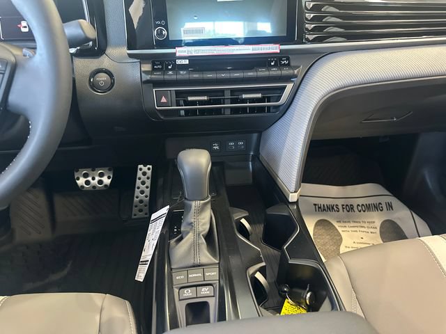New 2026 Toyota Camry SE w/ Convenience Package FWD image 14
