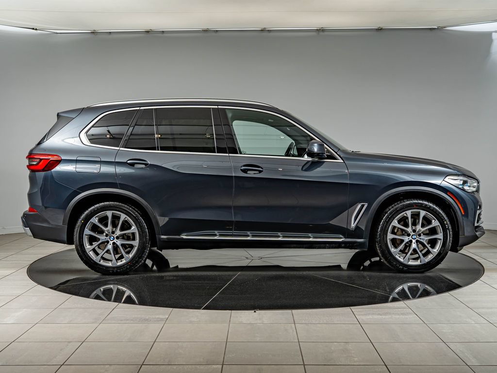 Used 2019 BMW X5 xDrive40i w/ Executive Package AWD/4WD image 4