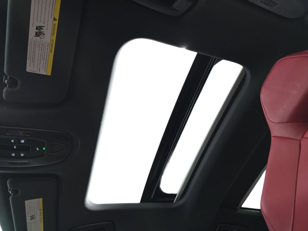 Certified 2024 Porsche Panamera image 28