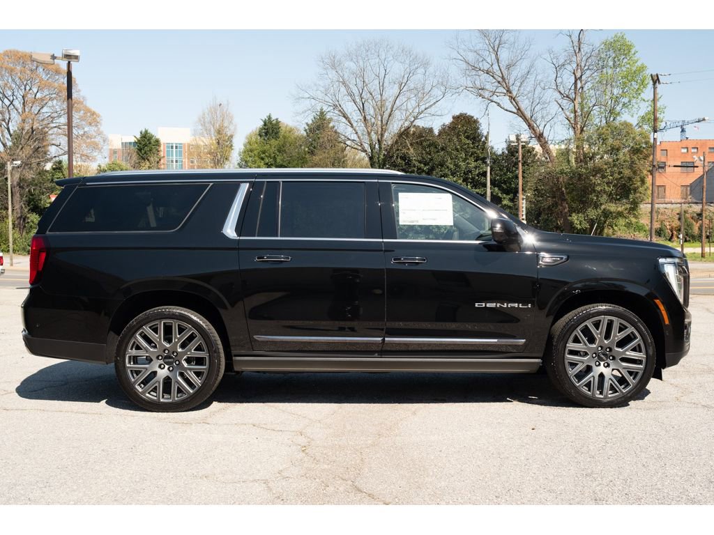 New 2026 GMC Yukon XL Denali Ultimate image 8