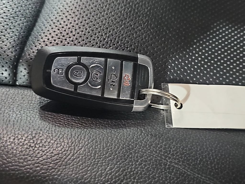 Used 2018 Ford F150 Lariat w/ Equipment Group 502A Luxury AWD/4WD image 41