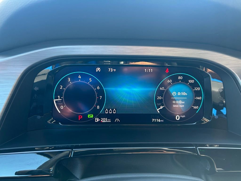 Used 2025 Volkswagen Atlas Cross Sport SE w/ Panoramic Sunroof Package image 24