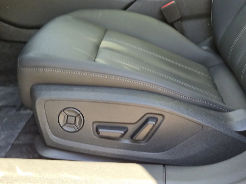 Used 2025 Audi A5 2.0T Premium Plus w/ Premium Plus image 31