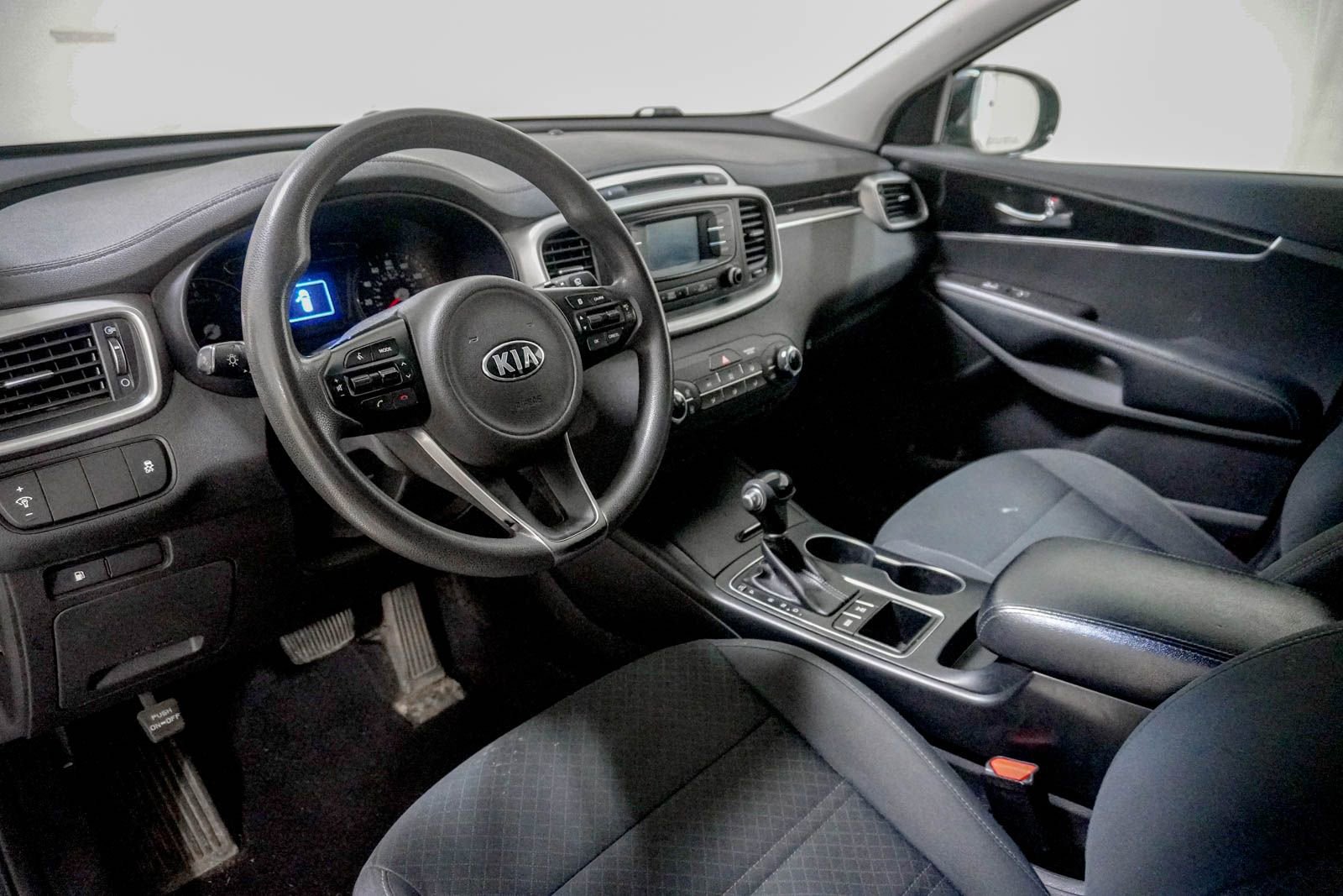 Used 2017 Kia Sorento AWD image 21