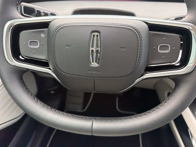 New 2026 Lincoln Nautilus Premier AWD/4WD image 24