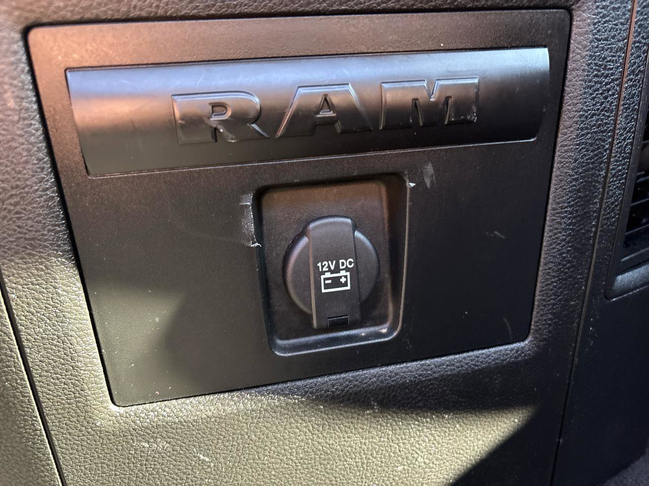 Used 2023 RAM 1500 Classic SLT w/ Trailer & Traction Group image 26