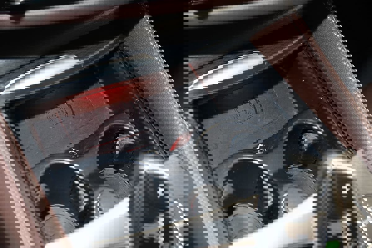 Used 2023 BMW M550i xDrive image 36