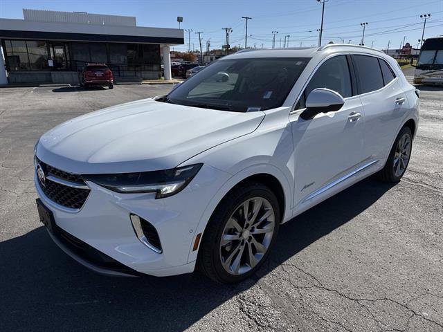 Used 2021 Buick Envision Avenir w/ Technology Package II image 3