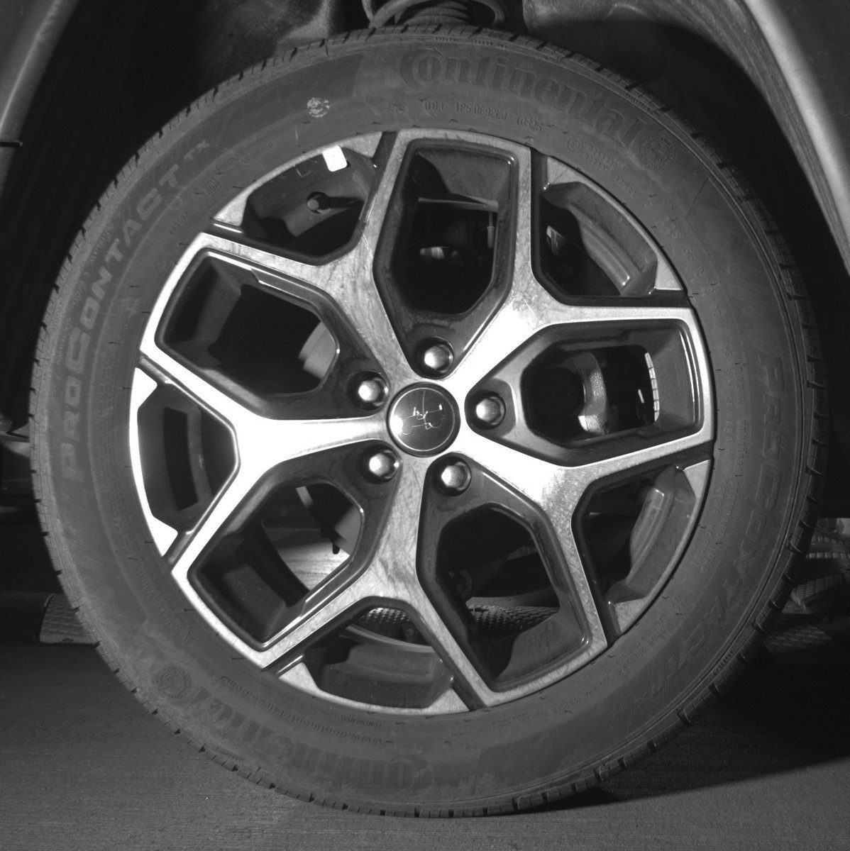 Used 2025 Jeep Compass Limited image 15