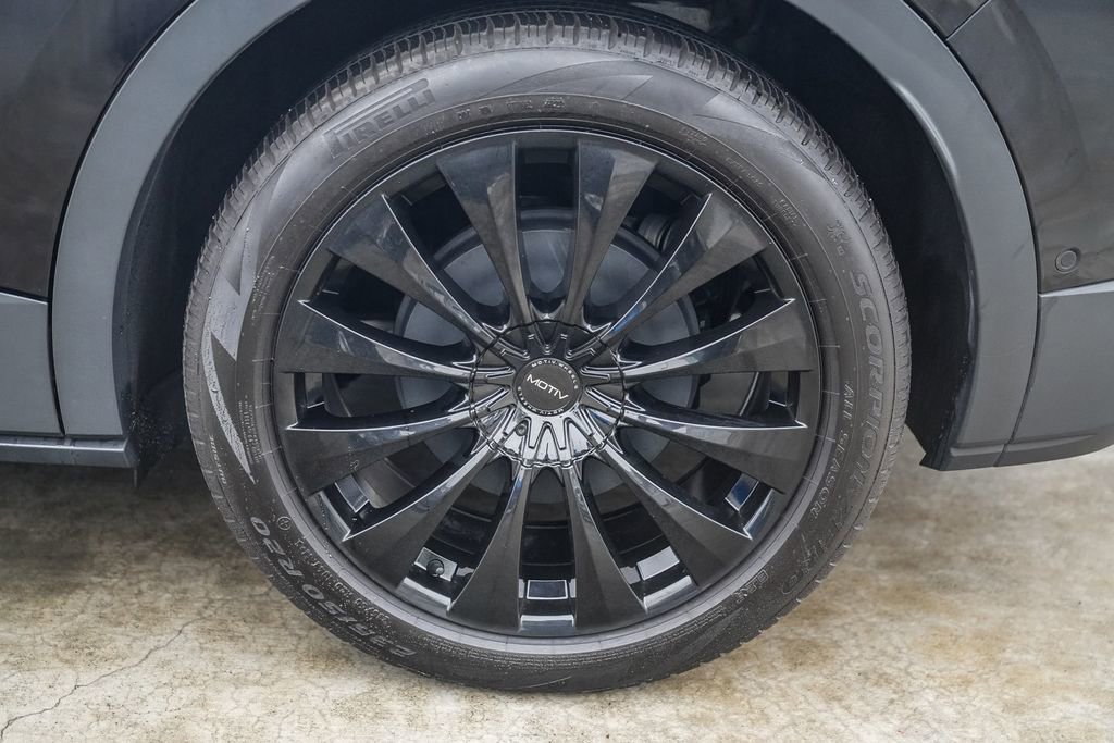 Used 2023 Volkswagen ID.4 S image 12