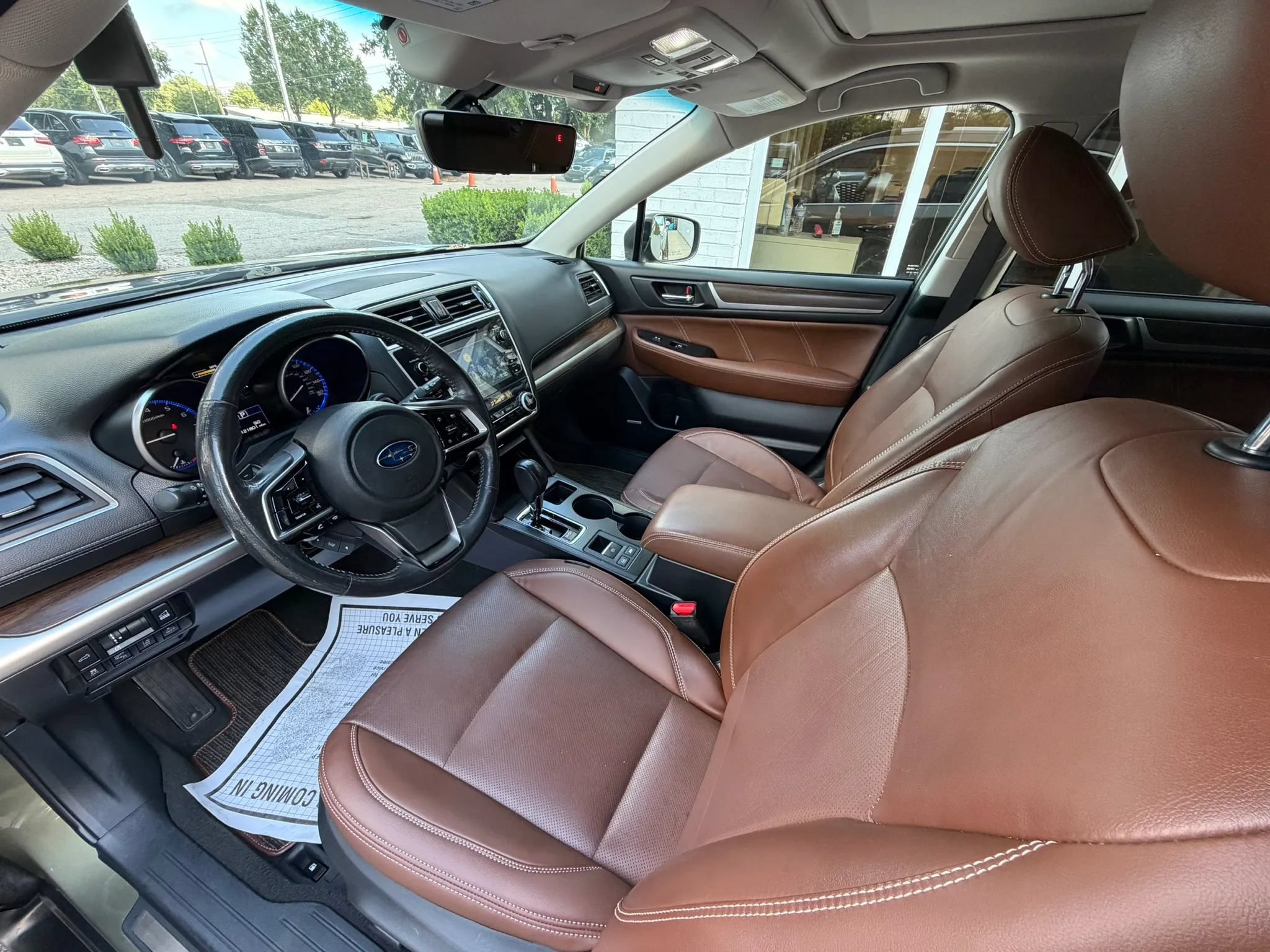 Used 2018 Subaru Outback 3.6R Touring AWD/4WD image 23