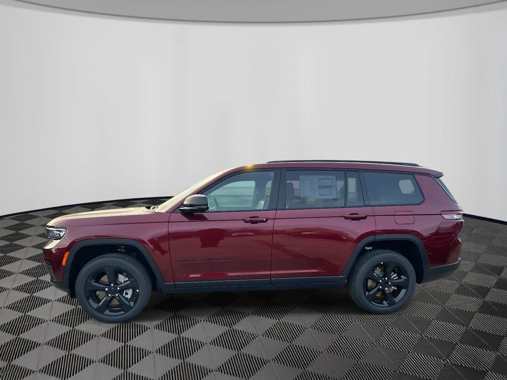 New 2025 Jeep Grand Cherokee L Altitude image 2