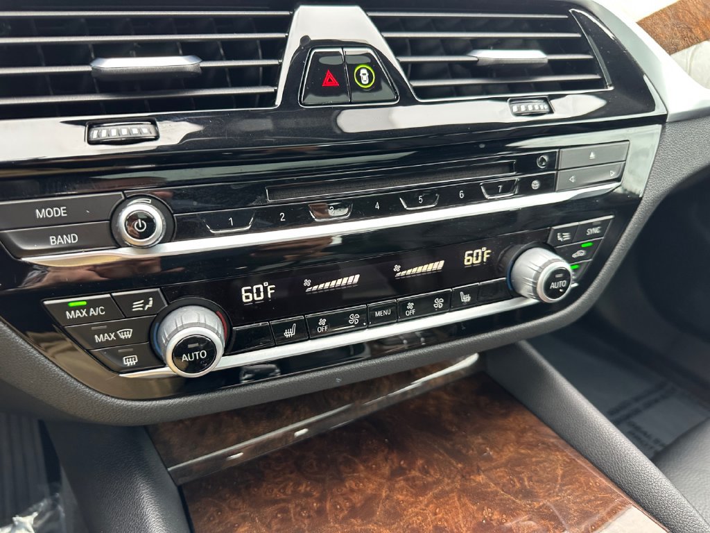 Used 2019 BMW 540i xDrive w/ Convenience Package AWD/4WD image 27