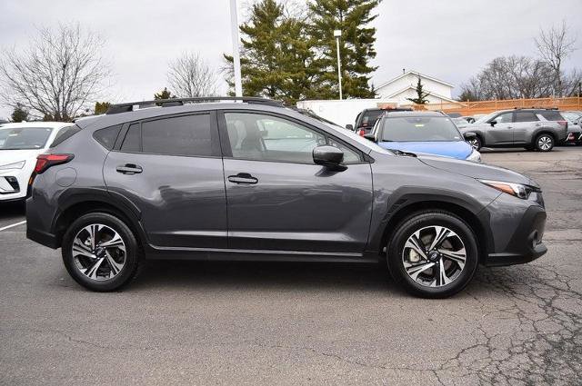 Used 2024 Subaru Crosstrek 2.0i Premium image 5