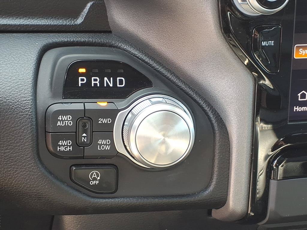 Used 2025 RAM 1500 Laramie w/ Bed Utility Group AWD/4WD image 31