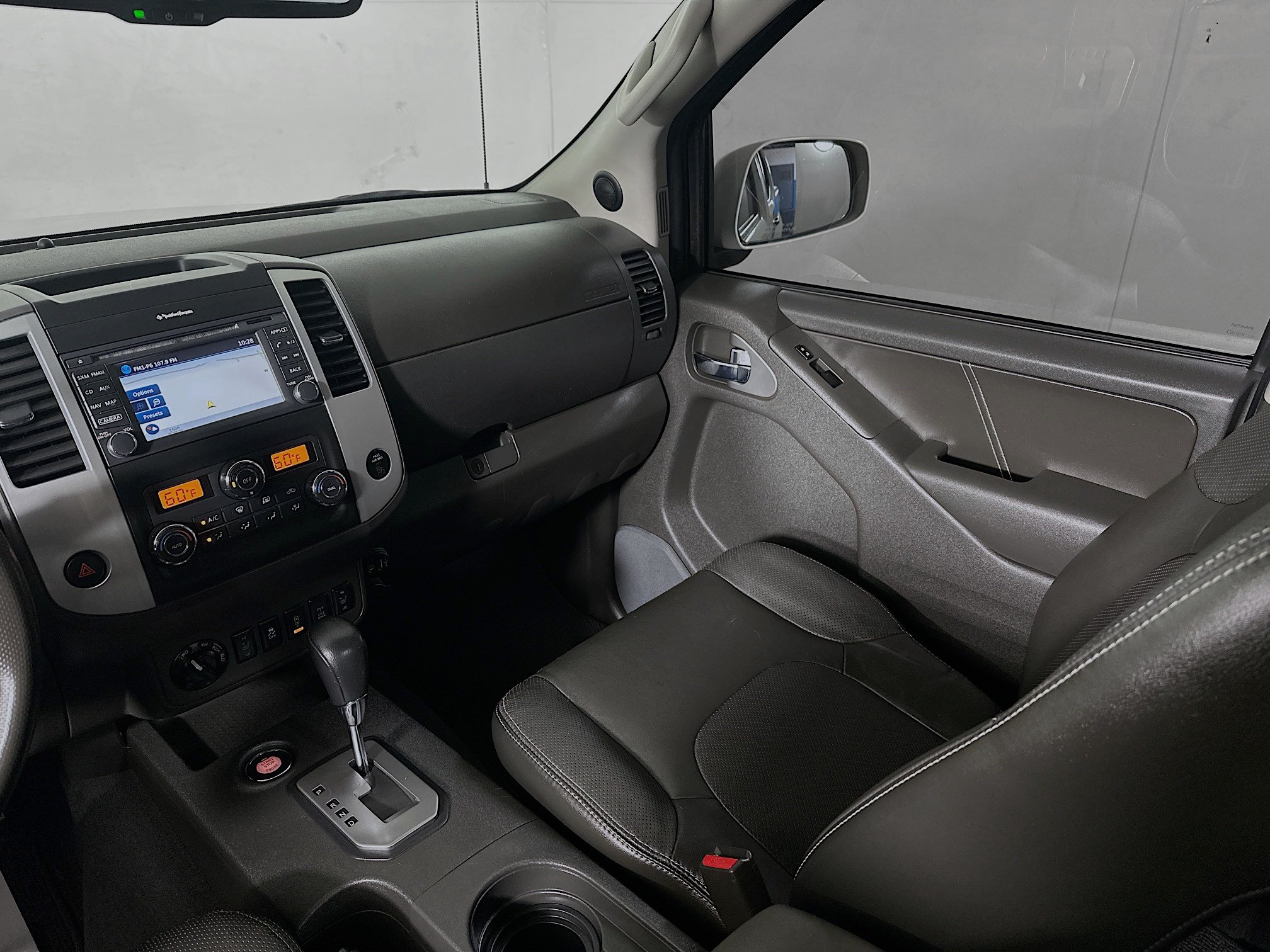 Used 2021 Nissan Frontier PRO-4X w/ Pro-4x Utility Package AWD/4WD image 24