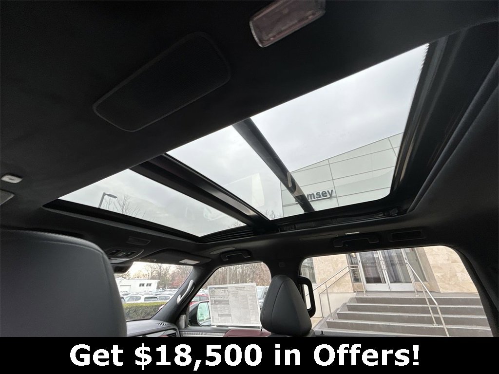 New 2025 INFINITI QX80 Autograph w/ Autograph Exterior Package image 15