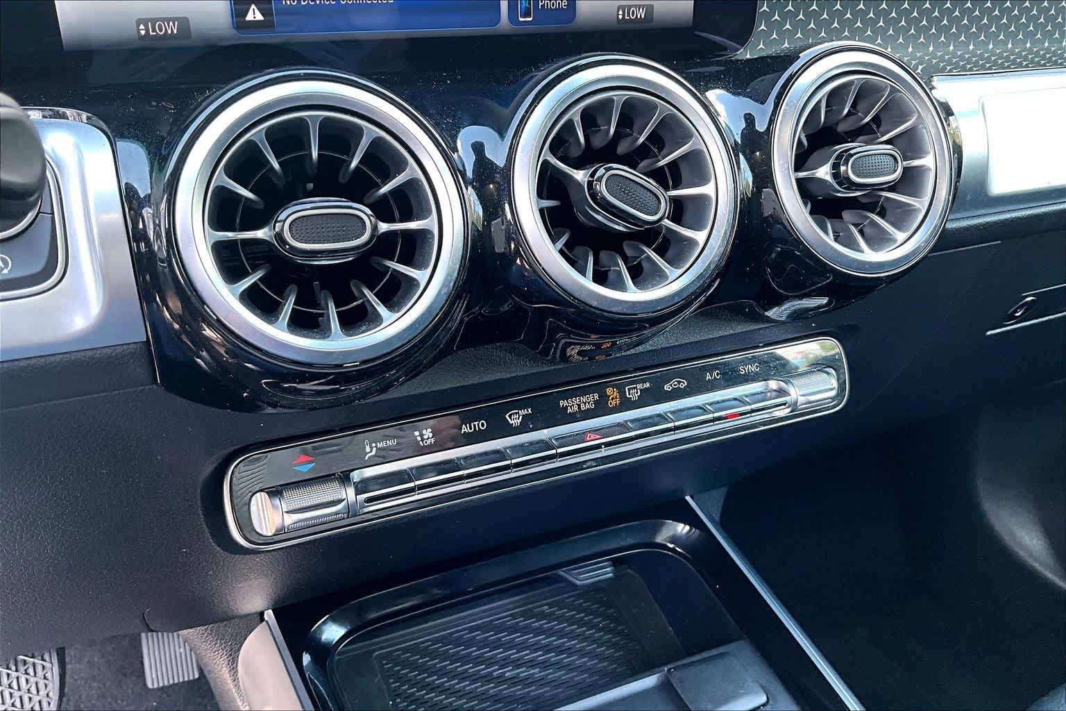 Certified 2024 Mercedes-Benz GLB 250 image 38