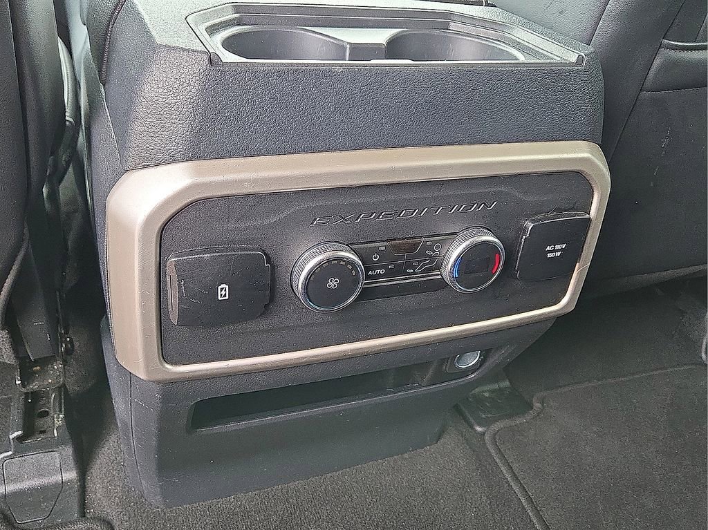 Used 2024 Ford Expedition Max XLT AWD/4WD image 17