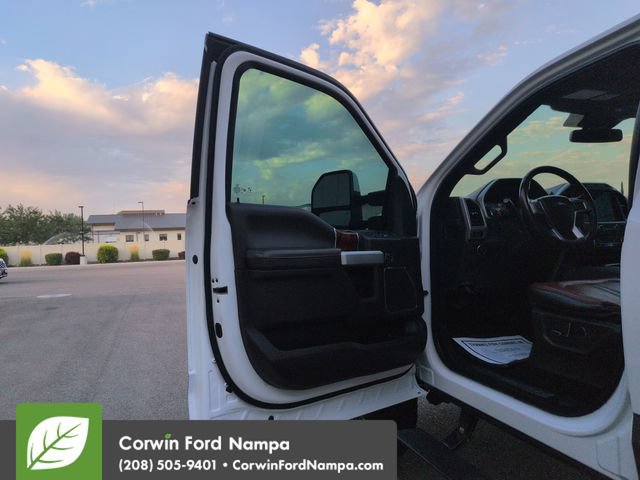 Used 2022 Ford F350 King Ranch AWD/4WD image 10