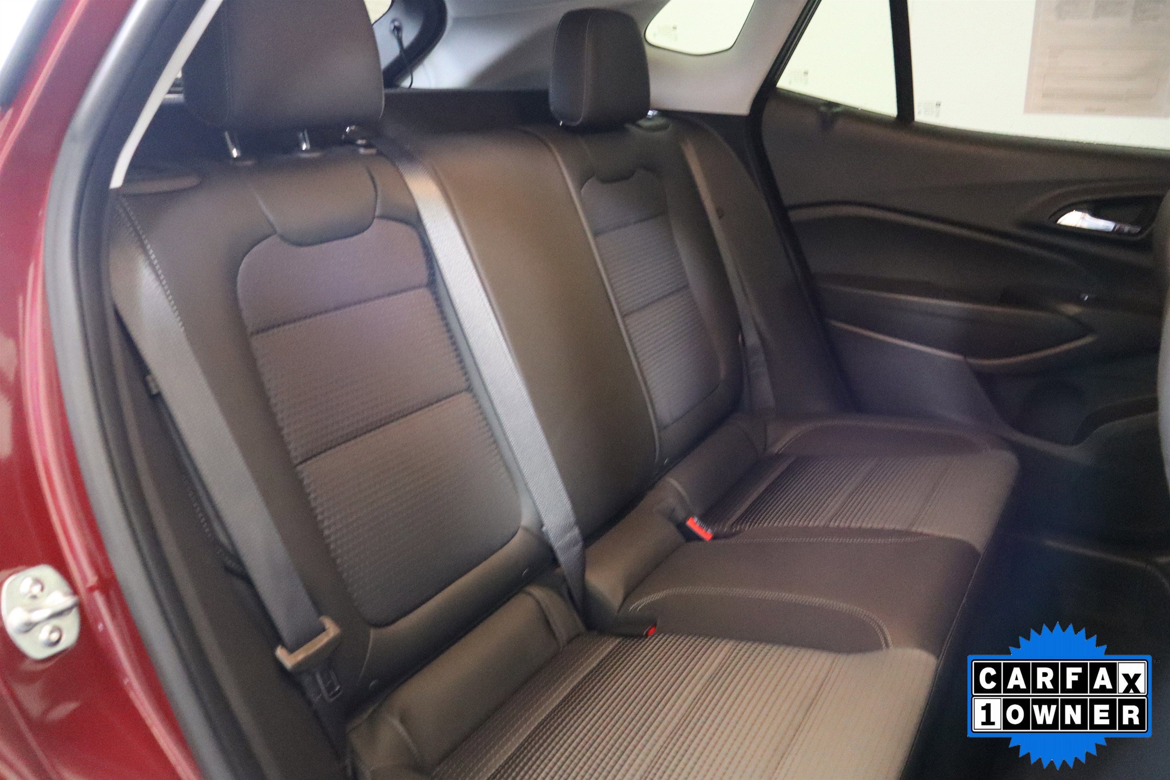 Used 2025 Chevrolet Trax LT image 21