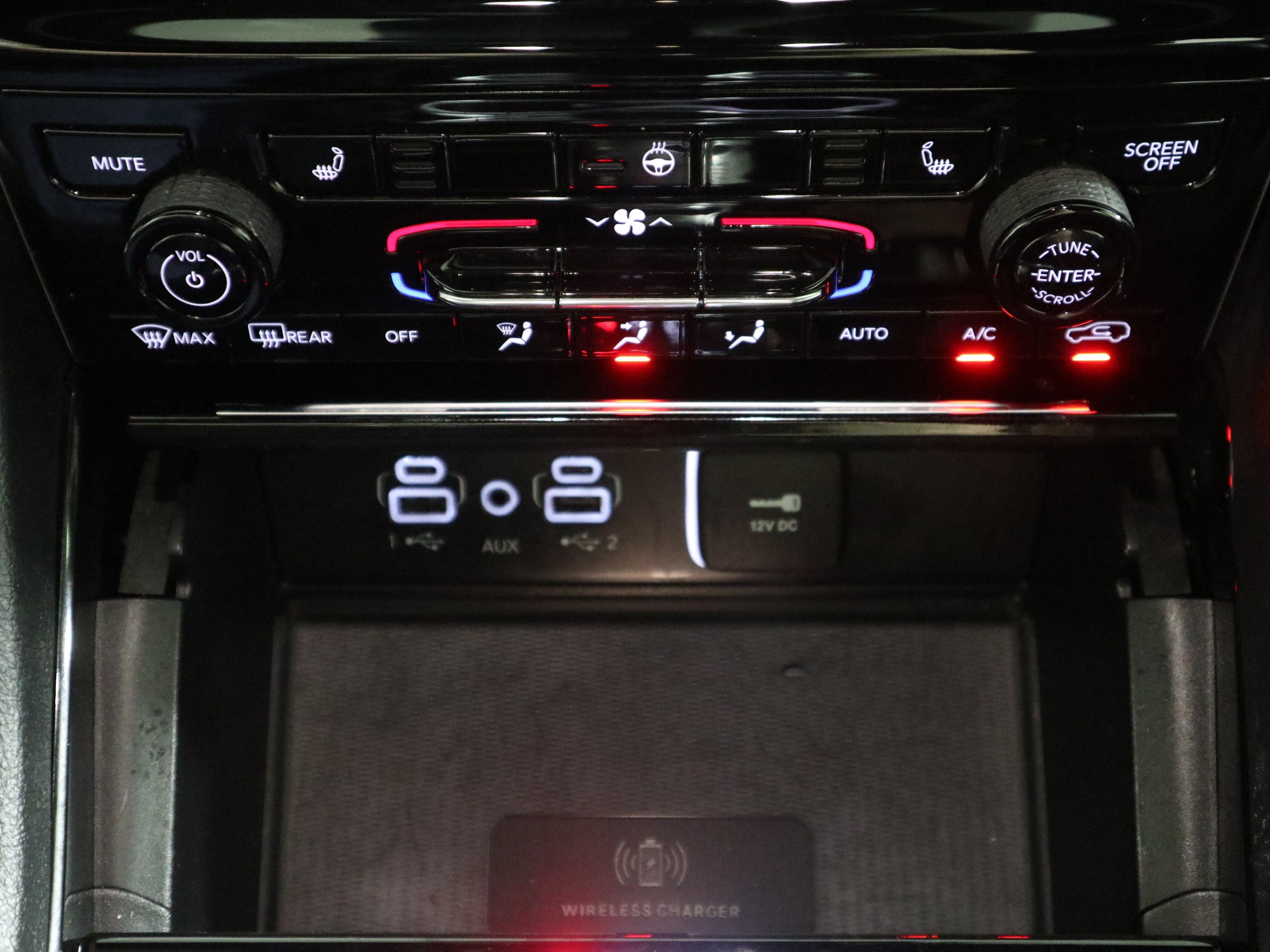 Used 2023 Jeep Grand Cherokee Altitude image 27