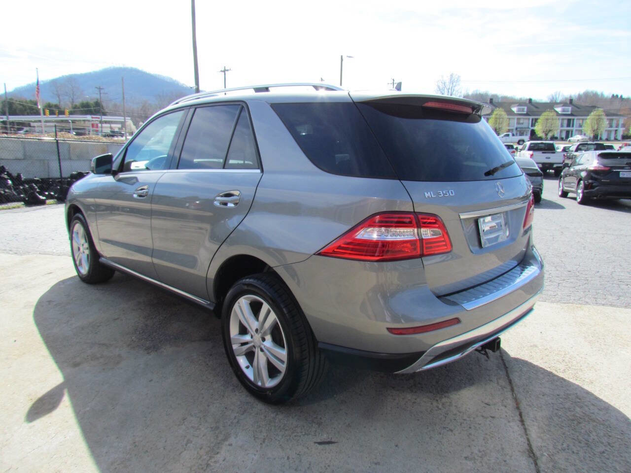 Used 2014 Mercedes-Benz ML 350 4MATIC image 5