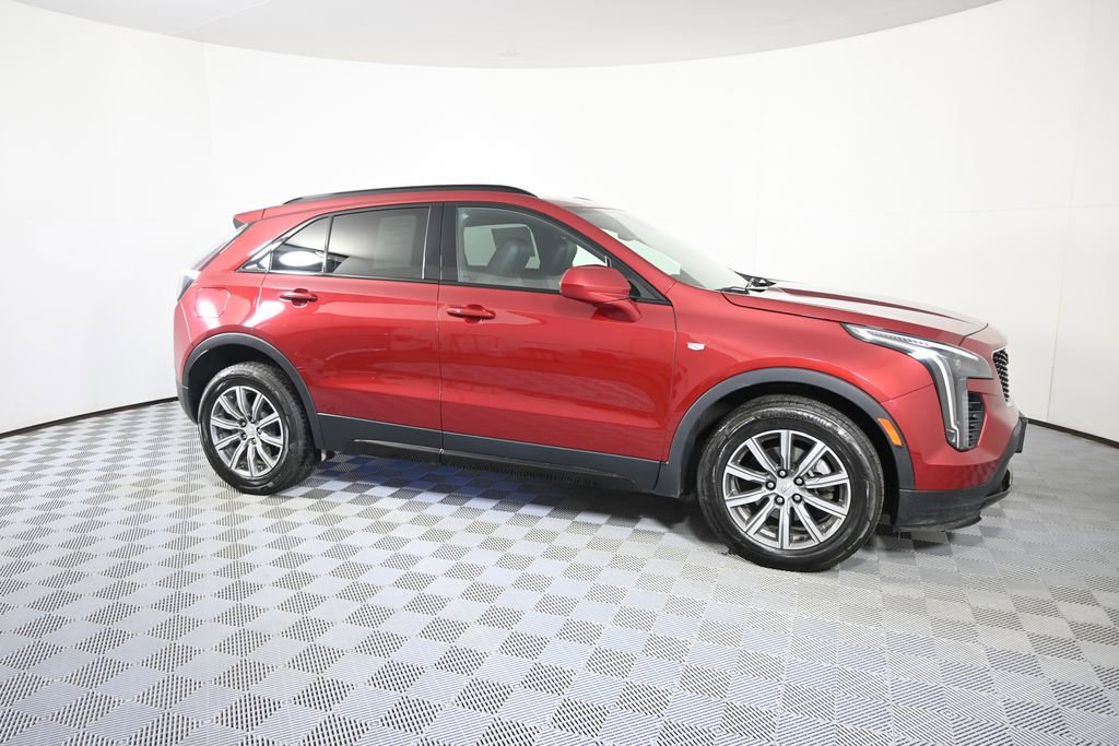 Used 2019 Cadillac XT4 Sport w/ Driver Awareness Package AWD/4WD image 8