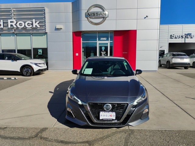 Used 2022 Nissan Altima 2.5 SR image 2