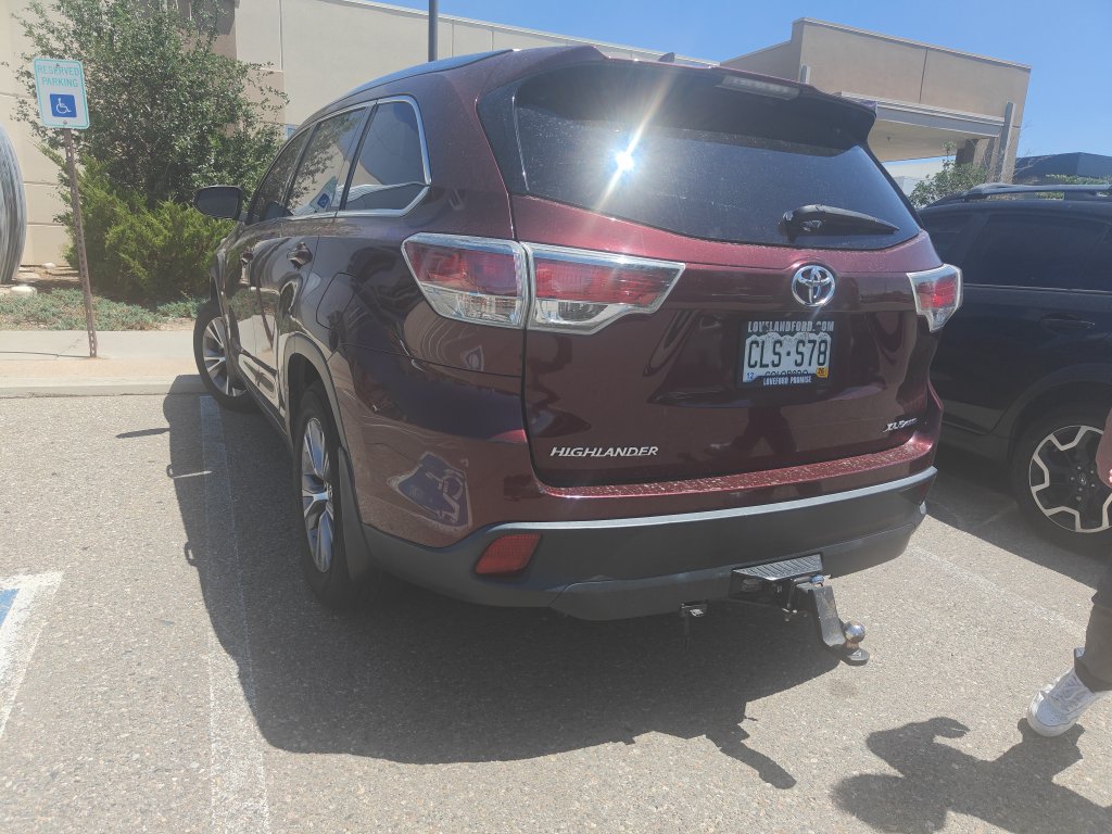 Used 2015 Toyota Highlander XLE AWD/4WD image 4